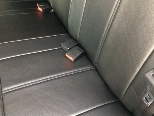 Авточехлы на Nissan Terrano Авточехлы на Nissan Terrano