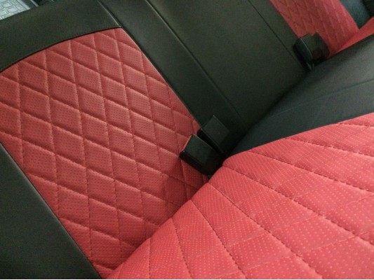 Авточехлы на Renault Sandero Stepway Авточехлы на Renault Sandero Stepway