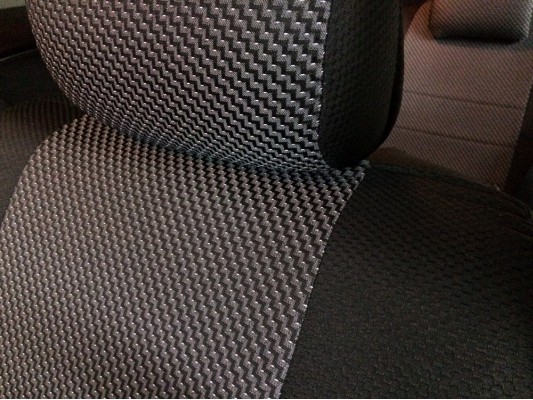 Авточехлы на Toyota Avensis T27 Авточехлы на Toyota Avensis T27