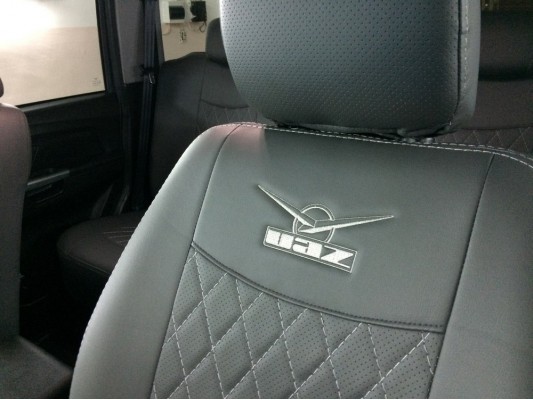 Авточехлы на UAZ Patriot Авточехлы на UAZ Patriot