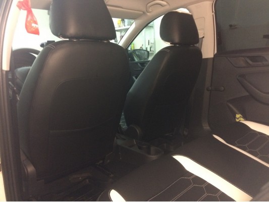 Каркасные авточехлы на Skoda Rapid Каркасные авточехлы на Skoda Rapid