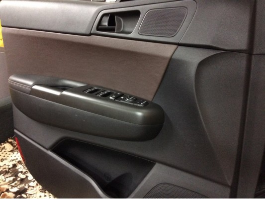 Перетяжка дверных карт Перетяжка дверных карт