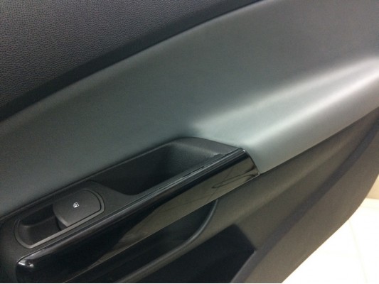 Перетяжка дверных карт Перетяжка дверных карт